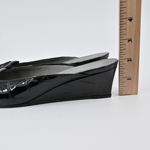 Stuart Weitzman Peep Toe Wedges Womens Sz 6.5 Black Patent Croc Embossed Slip On - Picture 8 of 9